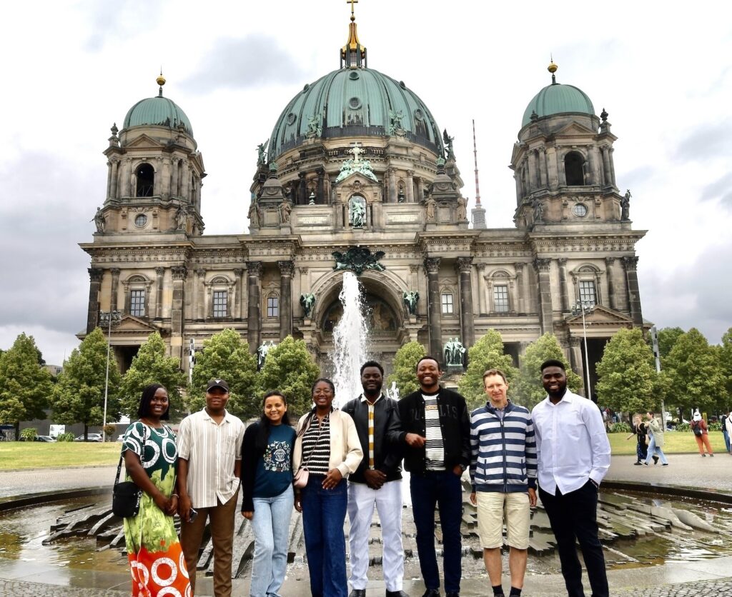 2-IMG_4258_sm